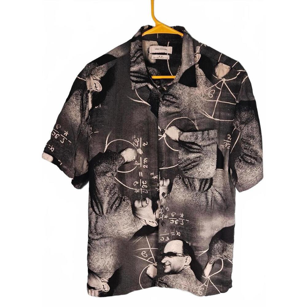 Urban Outfitters Men's Math Man Duo Rayon Print Button-Up Shirt‎ Size Medium